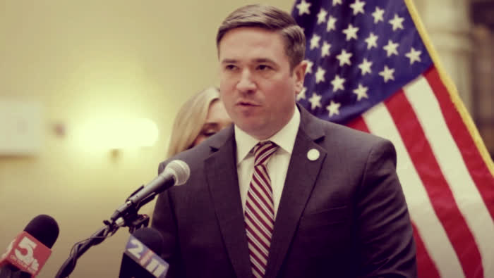 Prokurator Generalny Missouri Andrew Bailey wygłosił uwagi na konferencji prasowej w 2024 roku.